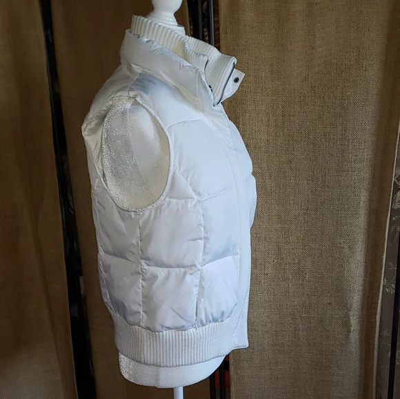 Merona | White Puff Vest - Picture 3 of 9